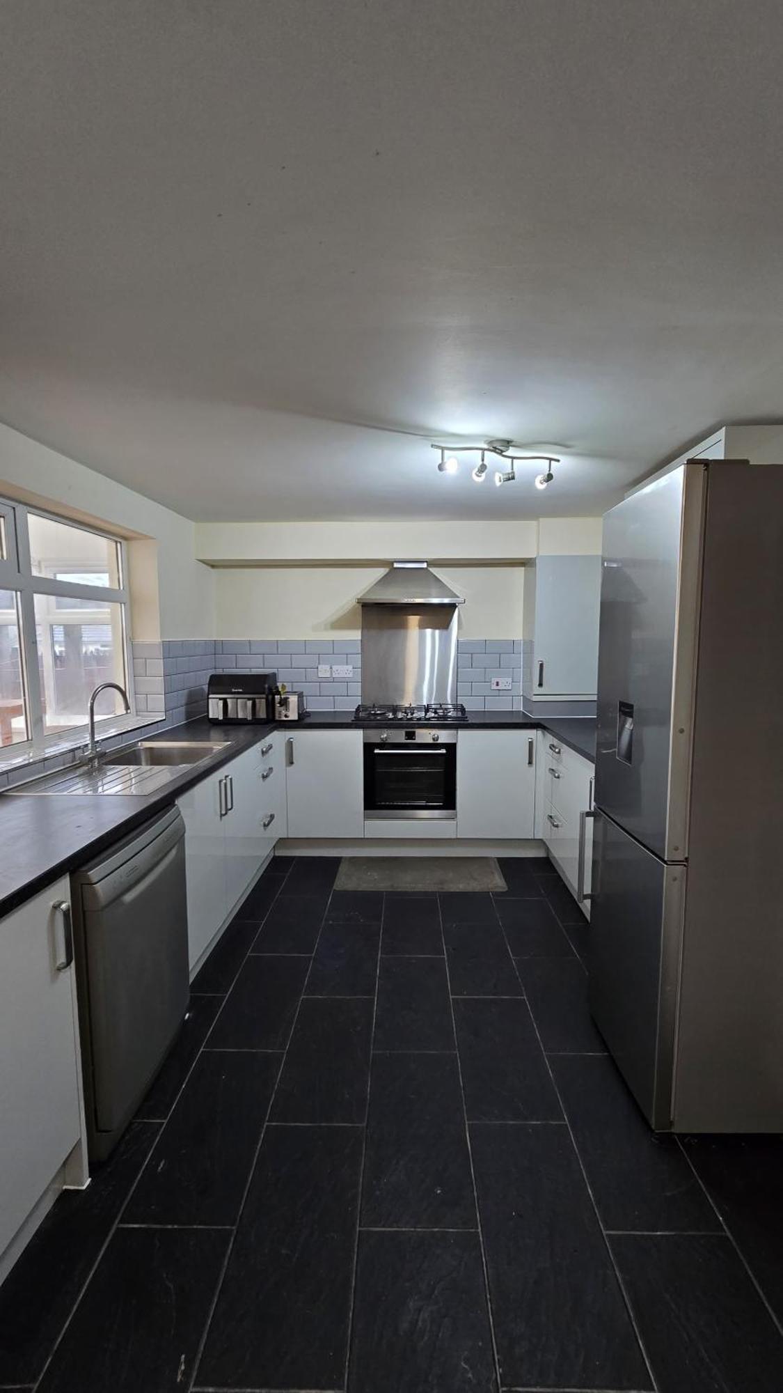 Entire Three Bedroom House In Birmingham Exterior photo