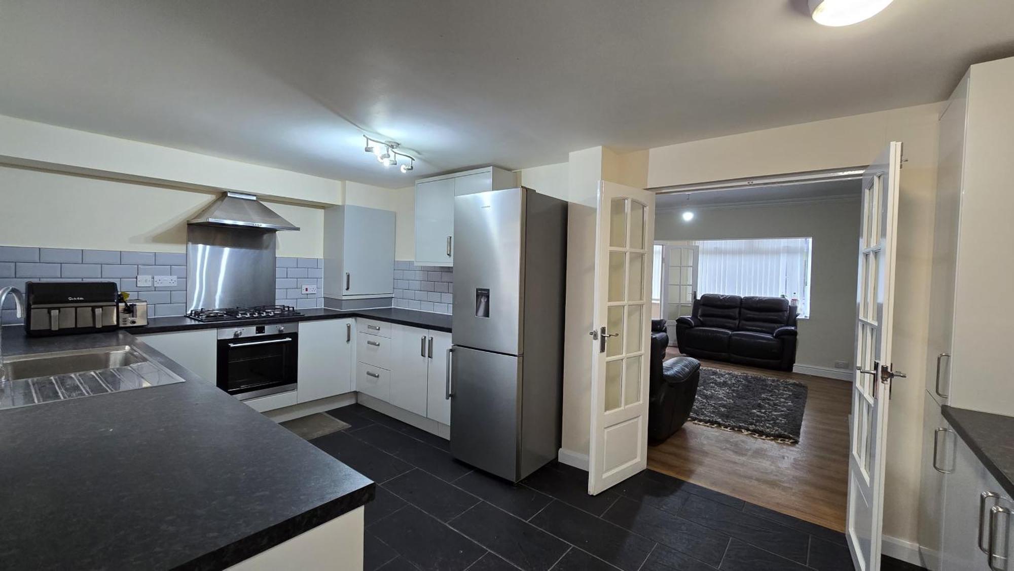 Entire Three Bedroom House In Birmingham Exterior photo